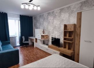 Продам 1-комнатную квартиру, 38 м2, Курск, проспект Вячеслава Клыкова, 13