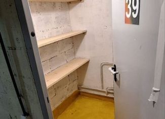 Продаю гараж, 10 м2, Тюмень, Ботаническая улица, 1