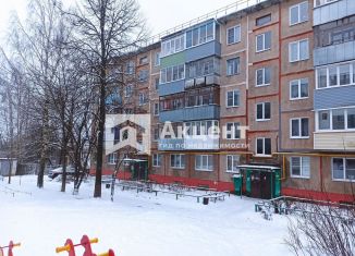 4-комнатная квартира на продажу, 58 м2, Кохма, Октябрьская улица, 58