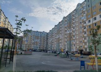 Продается трехкомнатная квартира, 74 м2, Каспийск, улица Магомедали Магомеджановa, 18к4, ЖК Стройко