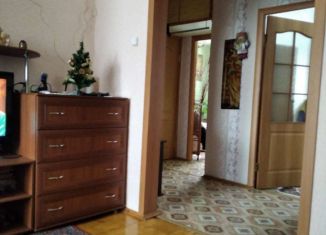 3-ком. квартира на продажу, 57 м2, Камбарка, улица Суворова, 31