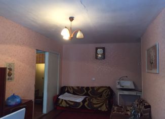 Продажа 3-комнатной квартиры, 55 м2, Бежецк, набережная Рядового Николаева