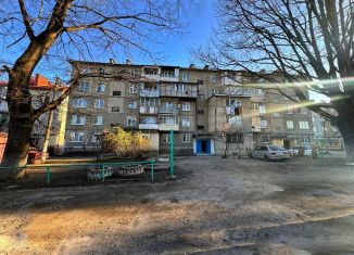 Продажа двухкомнатной квартиры, 48.7 м2, Нальчик, улица Крылова