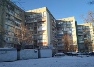 Продается 3-комнатная квартира, 54 м2, Волгодонск, улица Ленина, 99