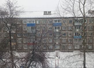 Аренда двухкомнатной квартиры, 60 м2, Киселёвск, улица Ленина, 49