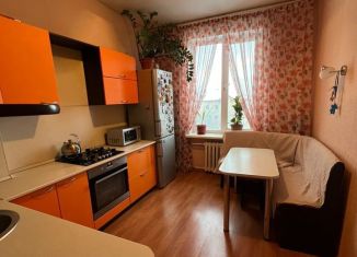 Продам двухкомнатную квартиру, 56.9 м2, Челябинская область, проспект Карла Маркса, 38
