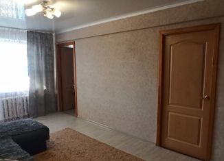 Продаю 3-комнатную квартиру, 49.5 м2, Омская область, улица Путилова, 11А