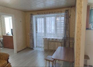 Продам 2-комнатную квартиру, 43 м2, Московская область, улица Октябрьской Революции, 17