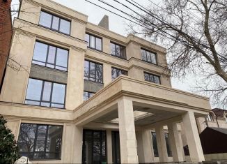 Продается многокомнатная квартира, 288 м2, Дагестан, улица Титова, 122