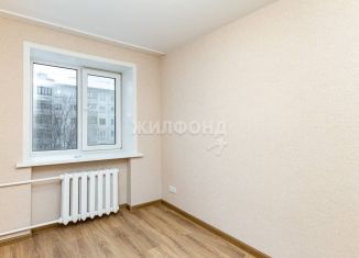 Продается 1-ком. квартира, 12.6 м2, Барнаул, улица Эмилии Алексеевой, 55