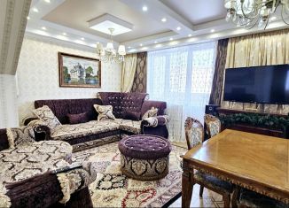 Продаю 5-комнатную квартиру, 138 м2, Севастополь, Античный проспект, 10