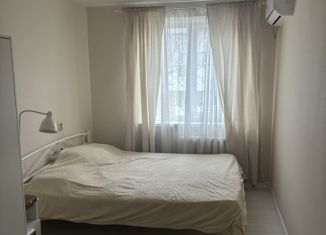 Продажа 2-комнатной квартиры, 45 м2, Краснодар, улица Коммунаров, 229