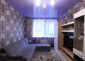 Продается 2-комнатная квартира, 42.7 м2, Новосибирск, улица Кузьмы Минина, 13, метро Заельцовская