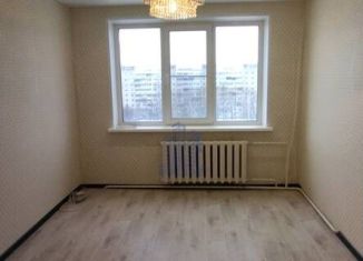 Продается трехкомнатная квартира, 70 м2, Чувашия, улица Кадыкова, 36