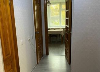 Сдается 3-ком. квартира, 65 м2, Азов, Коллонтаевский переулок, 106