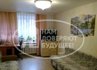 Продается 1-комнатная квартира, 30 м2, Сарапул, улица Азина, 144