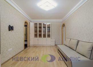 Продаю трехкомнатную квартиру, 59 м2, Санкт-Петербург, проспект Маршала Блюхера, 54, метро Площадь Мужества