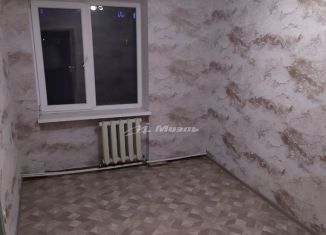 Продается трехкомнатная квартира, 60 м2, Крым, улица Гайдара, 16