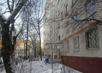 Продается двухкомнатная квартира, 44.4 м2, Москва, метро Беляево, улица Бутлерова, 10