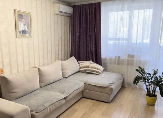 Продажа трехкомнатной квартиры, 63 м2, Хабаровск, улица Джамбула, 36