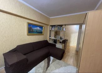 Продается 2-комнатная квартира, 53.4 м2, Ялта, улица Кирова, 136