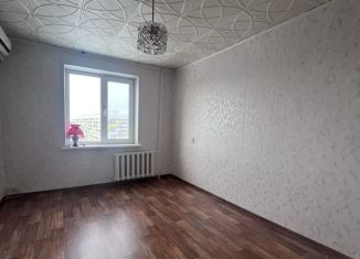 Продажа двухкомнатной квартиры, 50.2 м2, Оренбургская область, Салмышская улица, 7