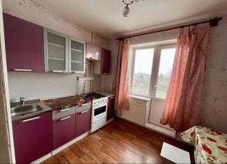 Продажа 1-комнатной квартиры, 32.6 м2, Псков, улица Алтаева, 9