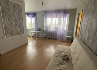 Сдача в аренду 2-комнатной квартиры, 56 м2, Азов, Коллонтаевский переулок, 141