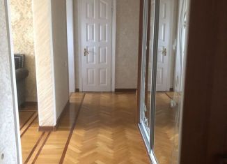 Продажа трехкомнатной квартиры, 71 м2, Владикавказ, проспект Доватора