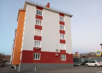 Продается двухкомнатная квартира, 64.4 м2, Ставропольский край, улица Волкова, 15