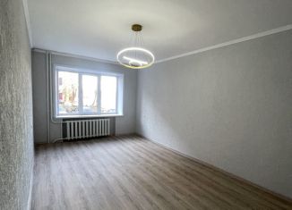 Продажа трехкомнатной квартиры, 64 м2, Тихорецк, улица Дзержинского