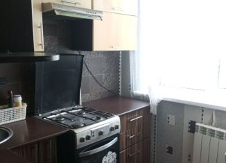 Продам двухкомнатную квартиру, 43 м2, Альметьевск, улица Гафиатуллина, 13