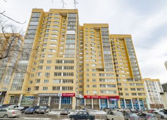 4-комнатная квартира на продажу, 130 м2, Екатеринбург, улица 8 Марта, 173, Чкаловский район