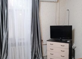 Продам однокомнатную квартиру, 32 м2, Таганрог, Прохладная улица, 9