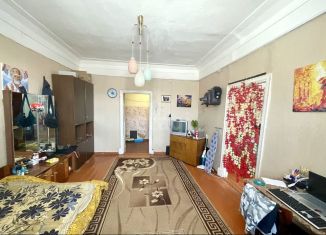 Продам трехкомнатную квартиру, 76 м2, Смоленская область, улица Гагарина, 1