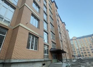 Двухкомнатная квартира на продажу, 81 м2, Грозный, улица Сайханова, 133к1