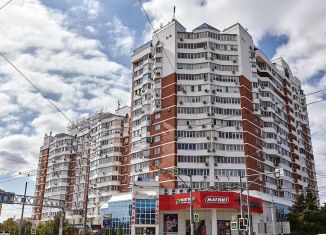 Продажа 2-ком. квартиры, 65 м2, Краснодар, улица имени Тургенева, 107