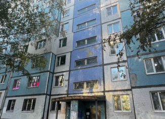 Продам 3-ком. квартиру, 65 м2, Самара, проспект Кирова, 326