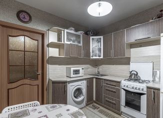 Продается 2-комнатная квартира, 50 м2, Омск, Зелёный бульвар, 6к1, Кировский округ