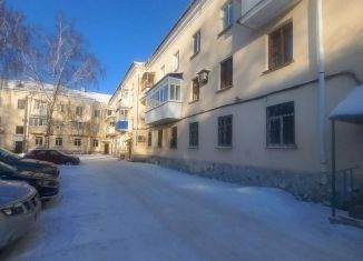 Продажа 2-комнатной квартиры, 59.4 м2, Салават, улица Ленина, 1