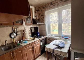 Продам трехкомнатную квартиру, 60 м2, Калужская область, посёлок Институт, 3