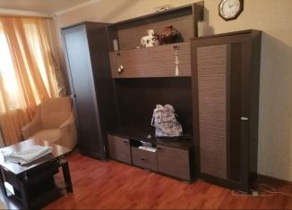 Продам 1-ком. квартиру, 30 м2, Каменск-Шахтинский, улица Освобождения, 85