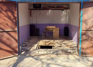 Продается гараж, 30 м2, Керчь