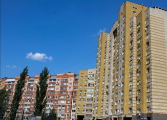 Сдается 1-ком. квартира, 44 м2, Республика Башкортостан, улица Набережная реки Уфы, 71