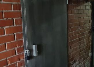 Продается гараж, Малоярославец, улица Парижской Коммуны, 10