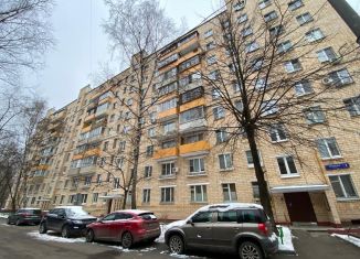 Продажа 3-ком. квартиры, 58 м2, Москва, улица Приорова, 1, район Коптево