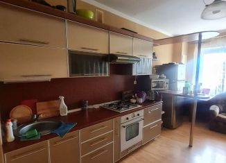 Продажа 2-комнатной квартиры, 70 м2, Кстово, проспект Победы, 13