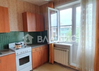 Сдам в аренду 1-ком. квартиру, 34 м2, Собинка, Красноборская улица, 4А