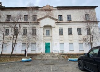 Продам помещение свободного назначения, 20 м2, Приморский край, улица Дзержинского, 14