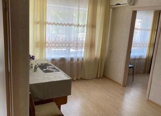 Сдается в аренду 2-ком. квартира, 42 м2, Белгород, улица Попова, 30